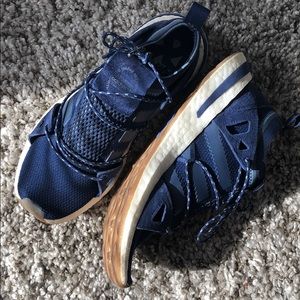 - Arkyn Adidas size 8.5 w